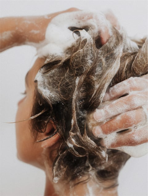 Nourishing & Volumizing Shampoo—290 ml